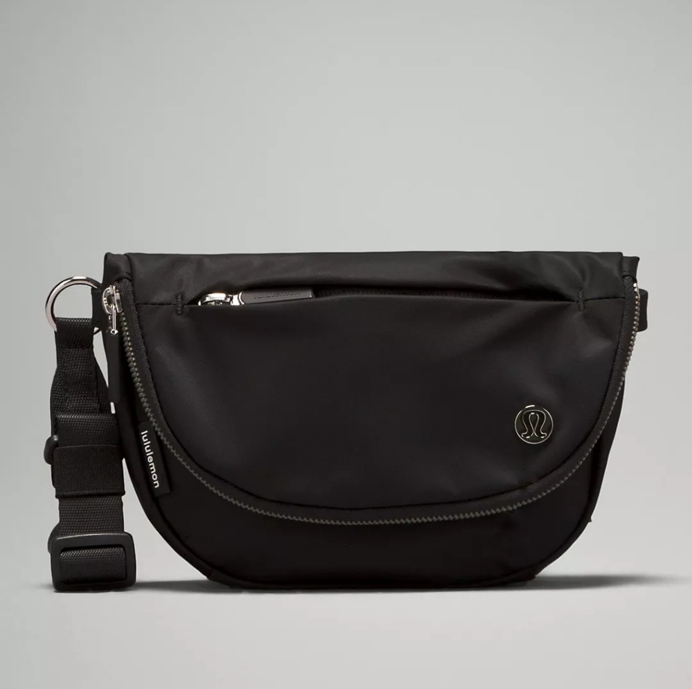 Lululemom All Night Festival Bag 5L